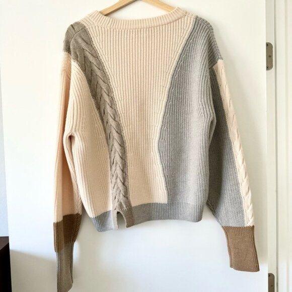 Aritzia oversized crew neck wool sweater (size M) - Picture 2 of 12